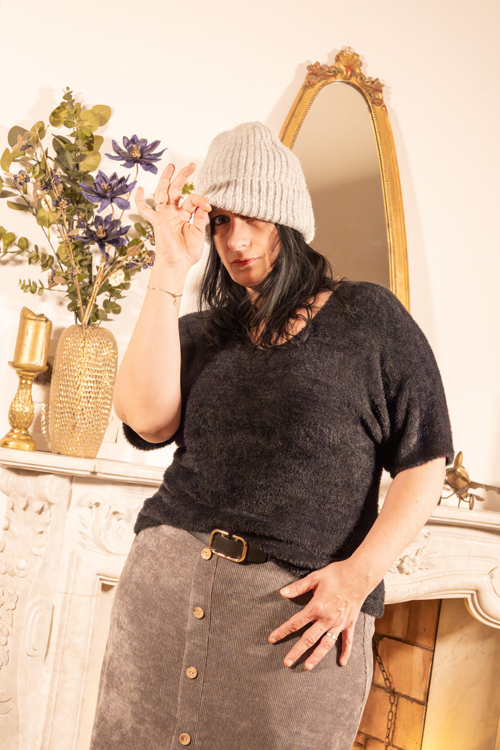 She & Me Dolci Giorni Mira rok rood corduroylook met knopen en riem – Cosy & Chill collectie – damesmode Duffel