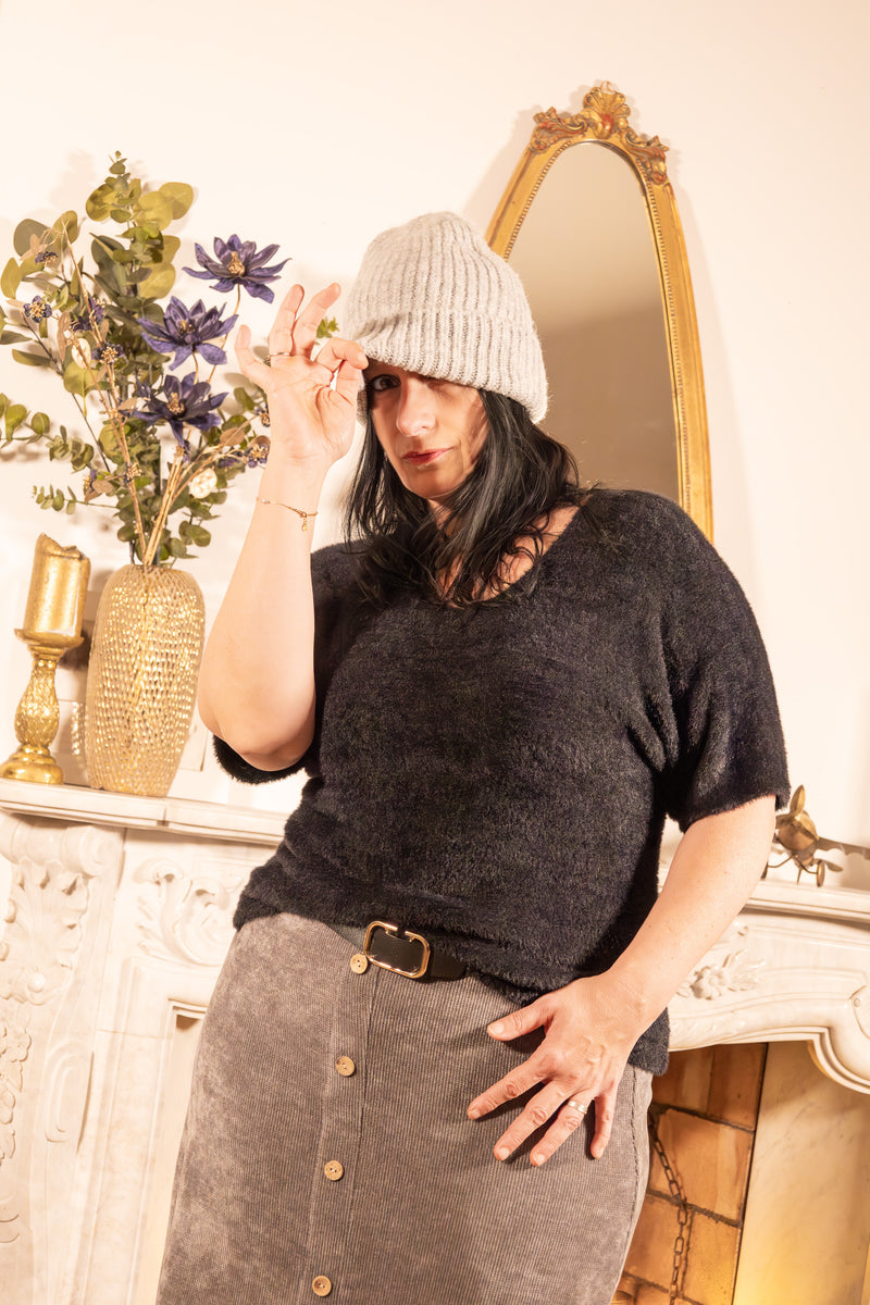 She & Me Dolci Giorni Mira rok rood corduroylook met knopen en riem – Cosy & Chill collectie – damesmode Duffel