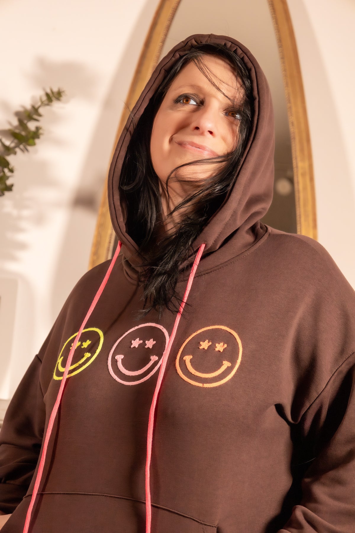 Hoodie smiley bruin