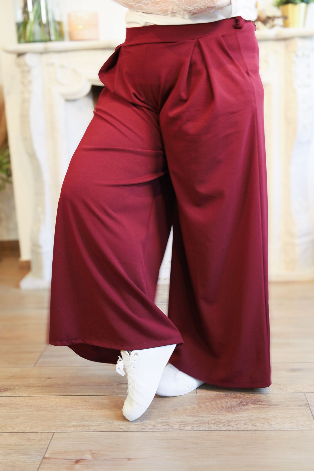 Burgundy wijde broek met hoge taille en plooidetails
