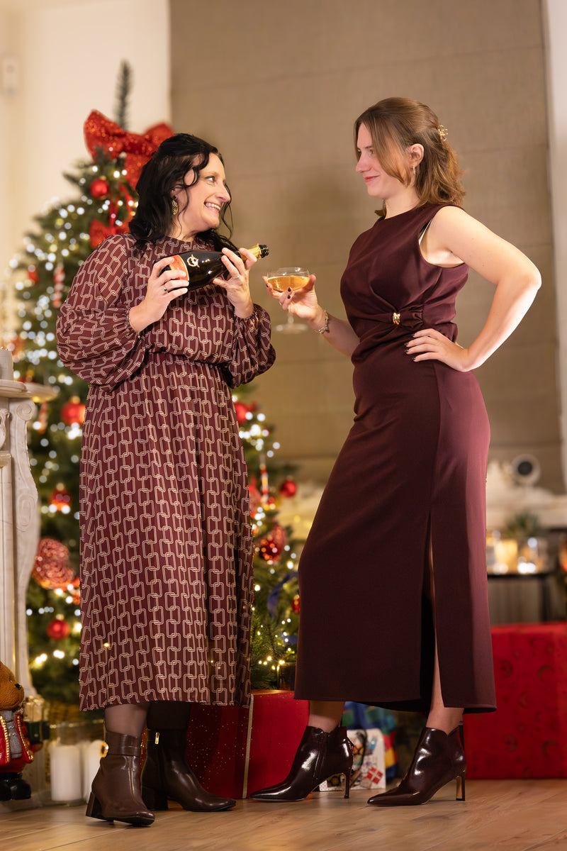 Elegante Lange Jurk in Diep Bordeaux