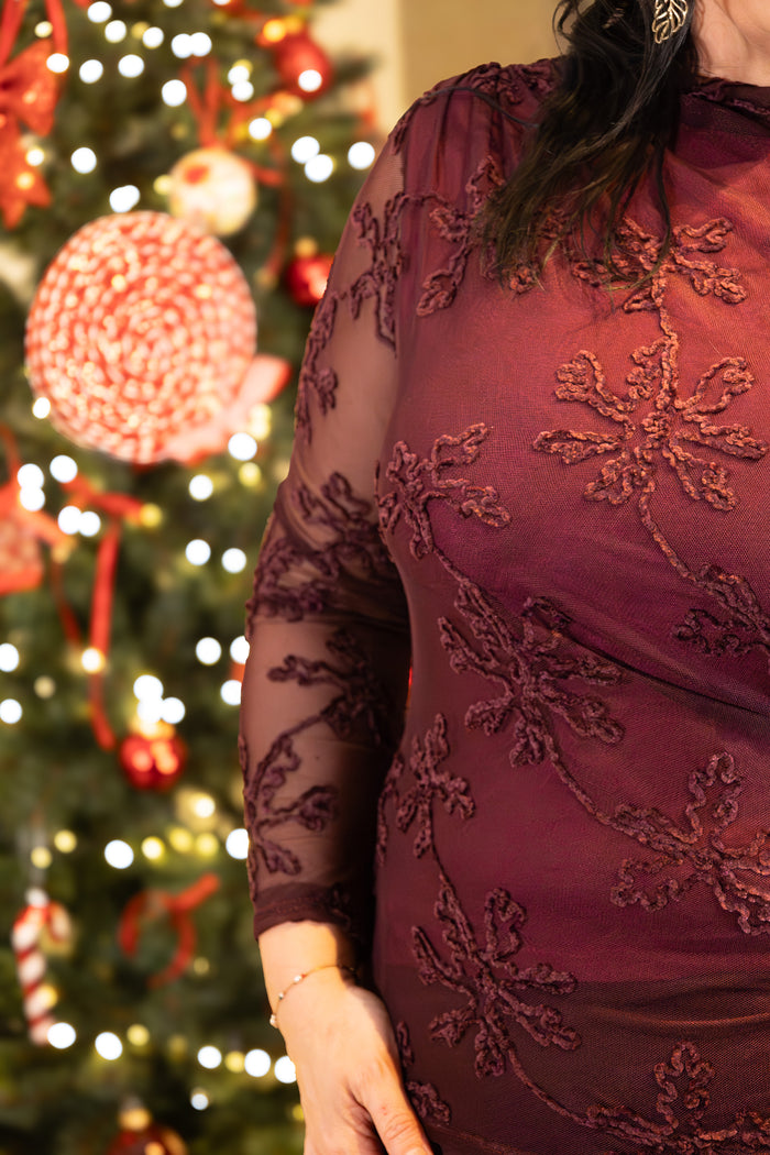 Chic Blouse met Borduurwerk in Diep Bordeaux